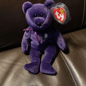 4 bears-Princess Diana, Ty Erin, Y2K bear, and Curly.